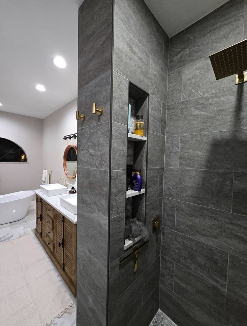 Bill’s Roofing Pros & Builders thumbnail 2