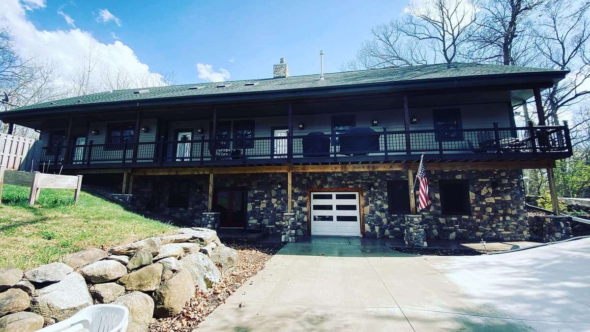 Owens Masonry and Full Chimney Services LLC - Professional chimney cleaning, inspection and repair services in Kenosha, Wisconsin