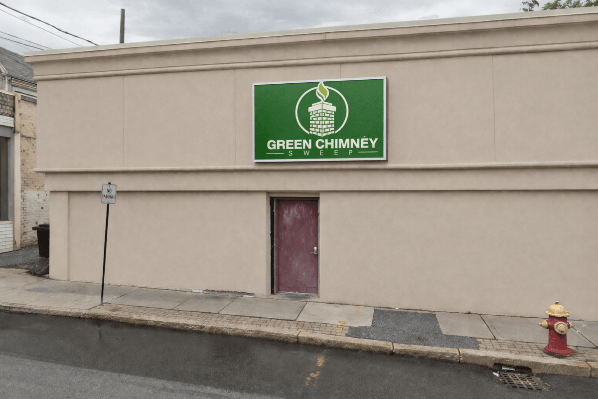 Green Chimney Sweep thumbnail 3