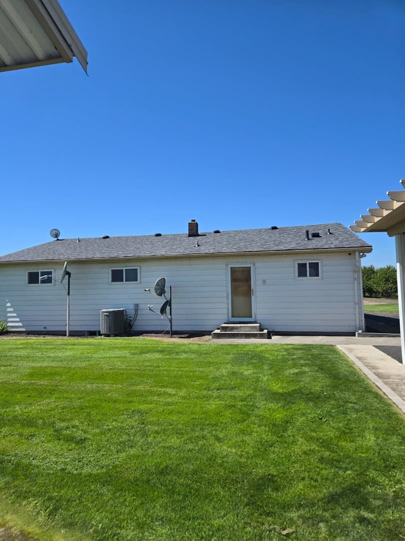 Do Right Roofing - Chimney Skylight, Vents, Metal Roof Repair, Roof Replacement in Kennewick WA chimney services work photo 6 - Professional chimney cleaning and repair in Kennewick, Washington