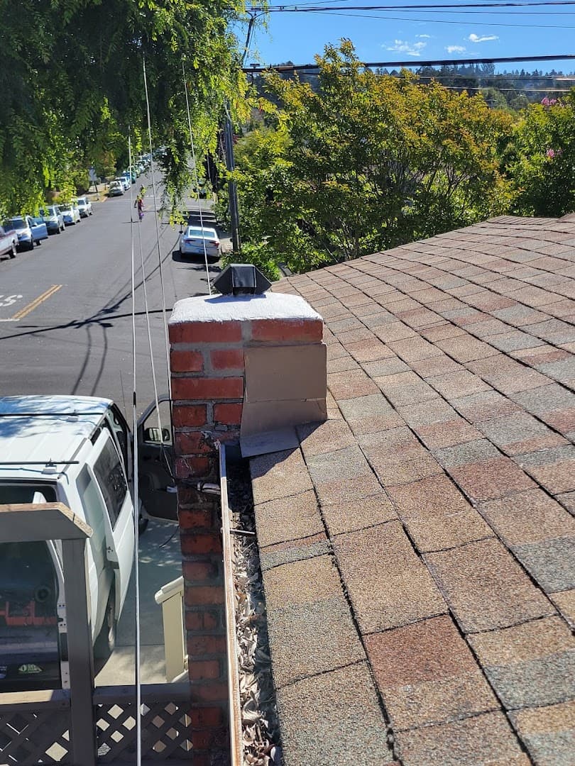 Berkeley Chimneys thumbnail 2