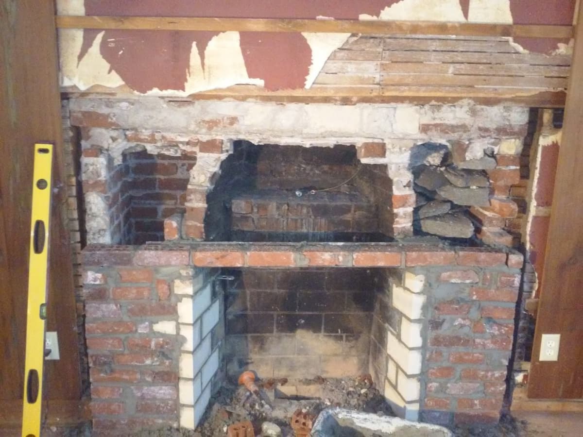 Pioneer masonry & chimney thumbnail 3