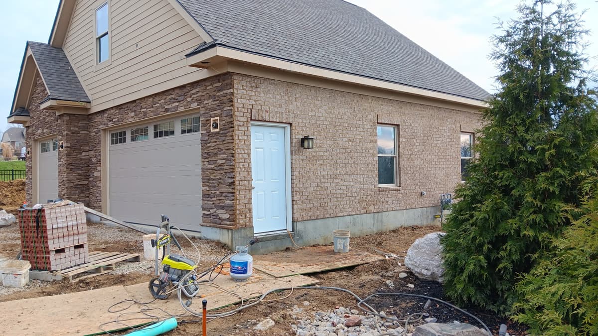 Long Masonry thumbnail 3