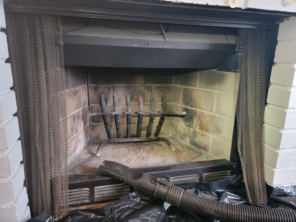 hex chimney chimney services work photo 6 - Professional chimney cleaning and repair in Walnut Creek, Oregon