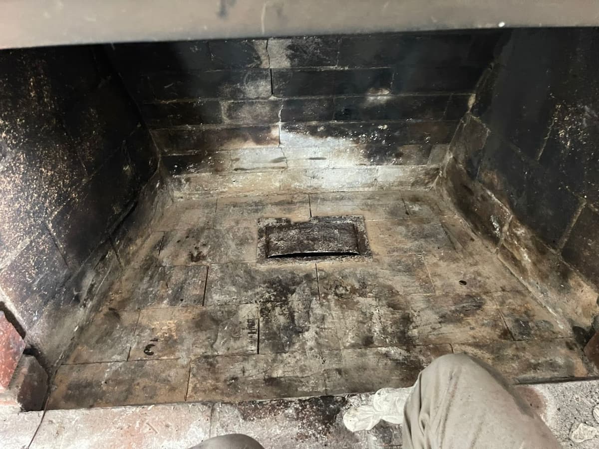 Gabriel Chimney Sweep Service - Professional chimney cleaning, inspection and repair services in Dublin, Oregon