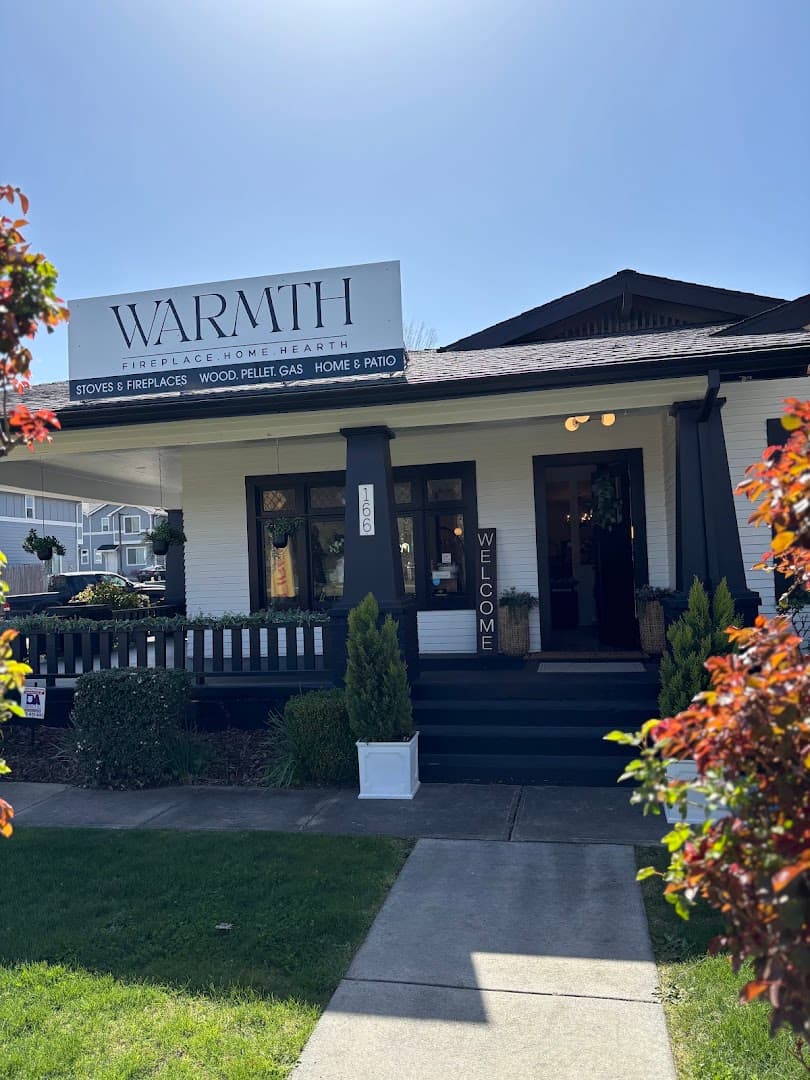 Warmth Fireplace Home and Hearth - Professional chimney cleaning, inspection and repair services in Phoenix, Oregon