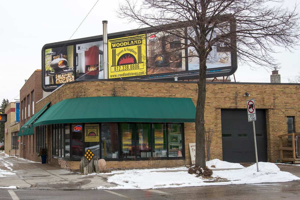 Woodland Stoves & Fireplaces - Professional chimney cleaning, inspection and repair services in Minneapolis, Minnesota